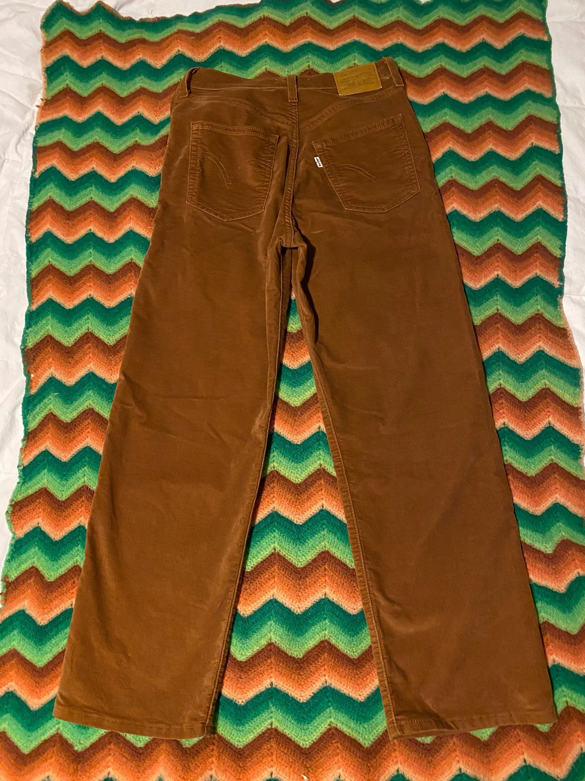 1198503A-53C6-4216-92C2-61C85F201B01