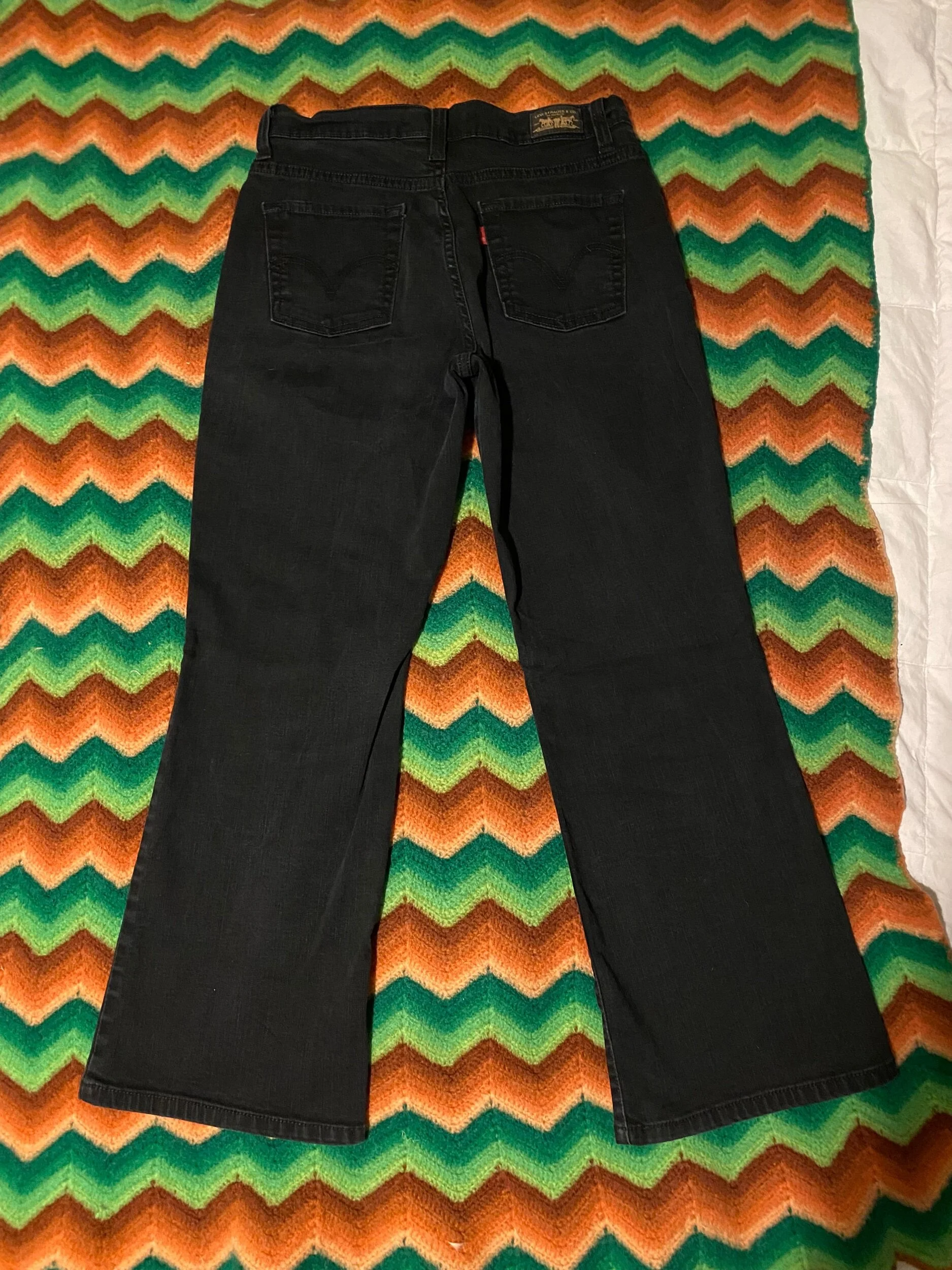 D8C8D483-94C8-4F96-BF4D-1803BA78A437