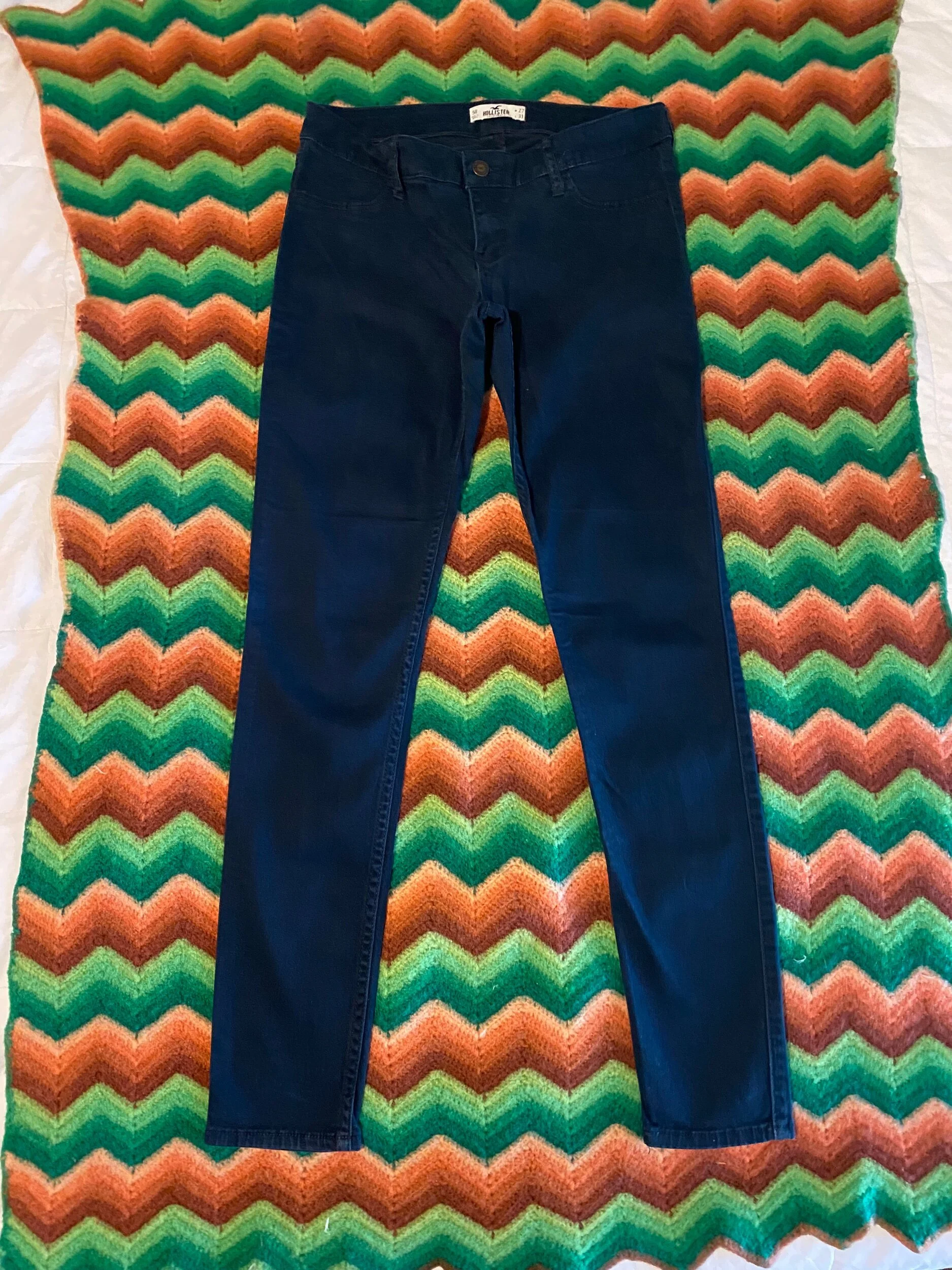 454AD839-03D4-4BD8-BEE5-40985A2A71FF