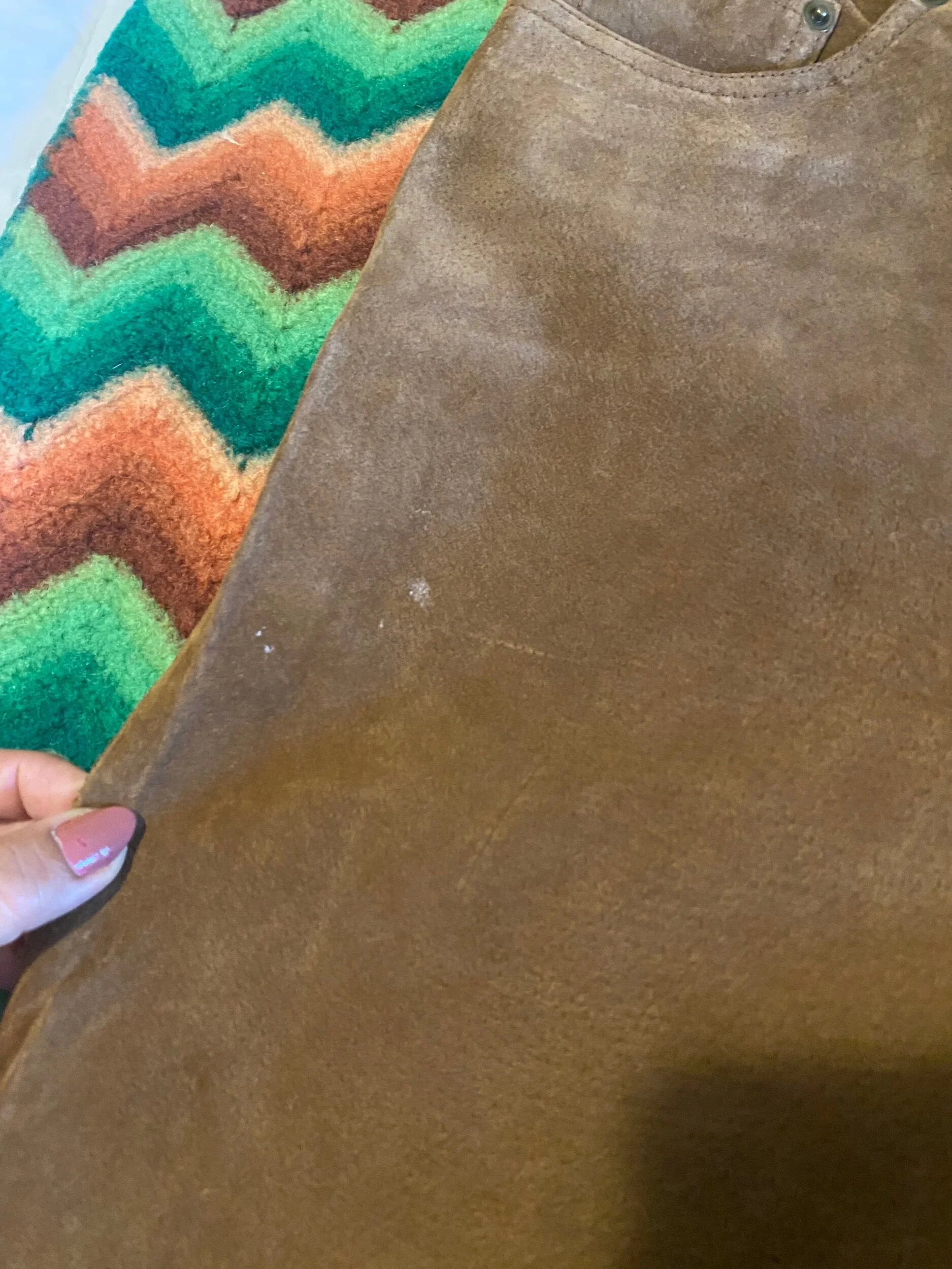 C7CADB54-854D-495E-BED9-BF701552CB3F