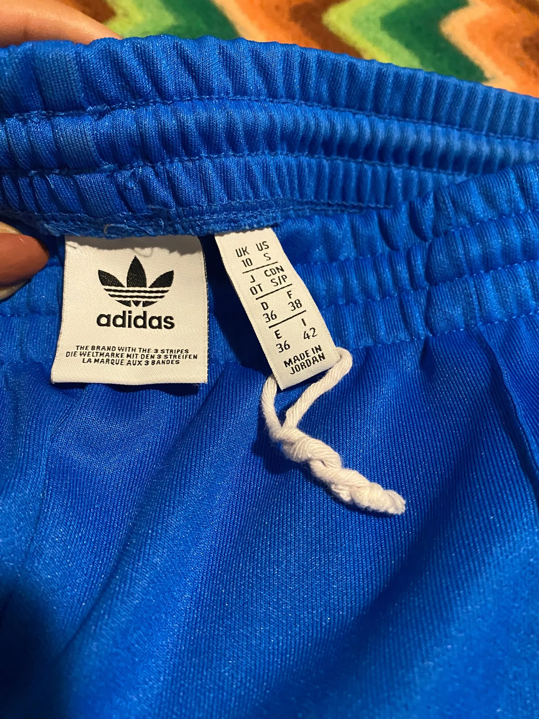 E85C8710-E8CD-4A5E-946C-C75A83E861C4