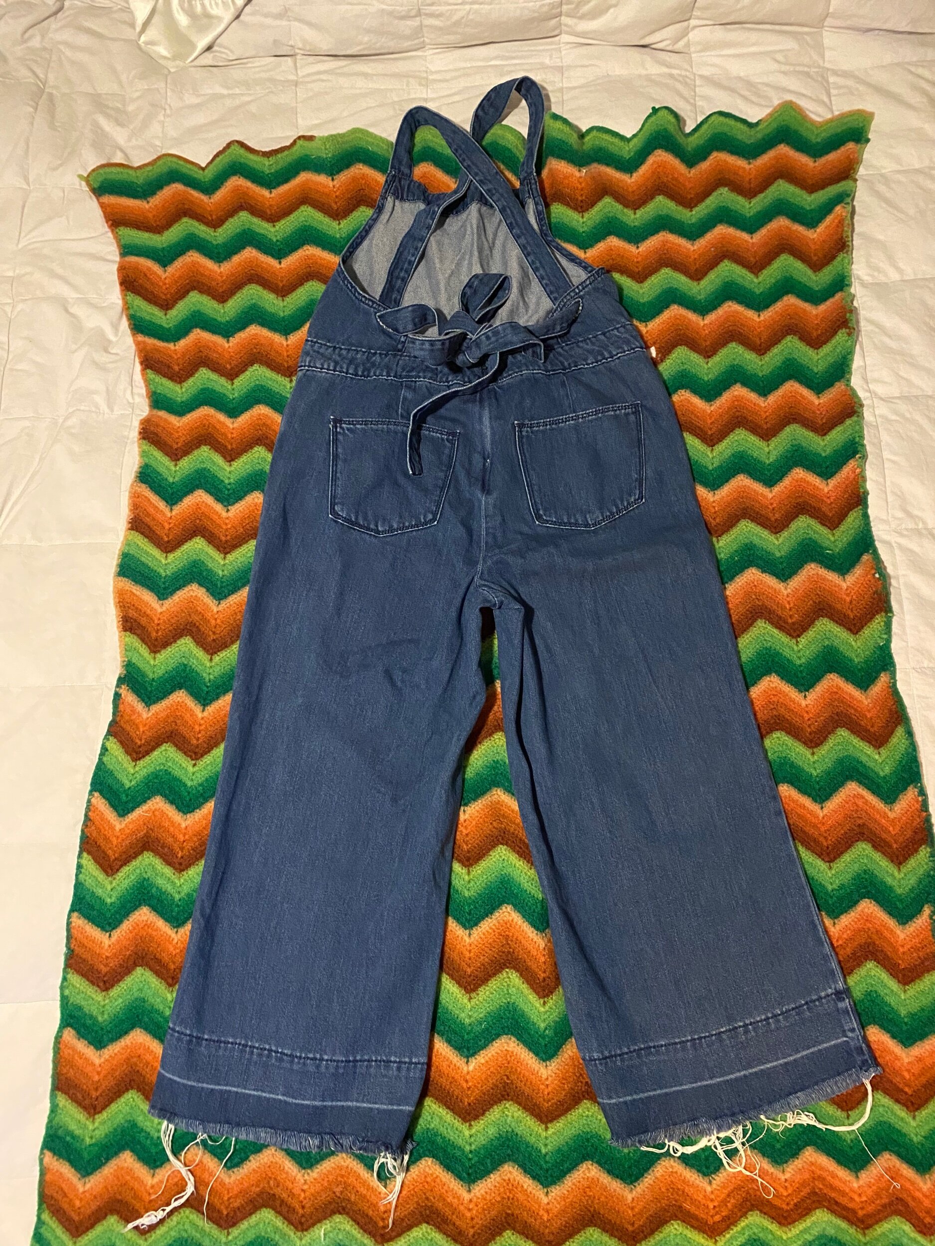 6FA79464-2C79-44DA-81E2-BBB5927C9B5E