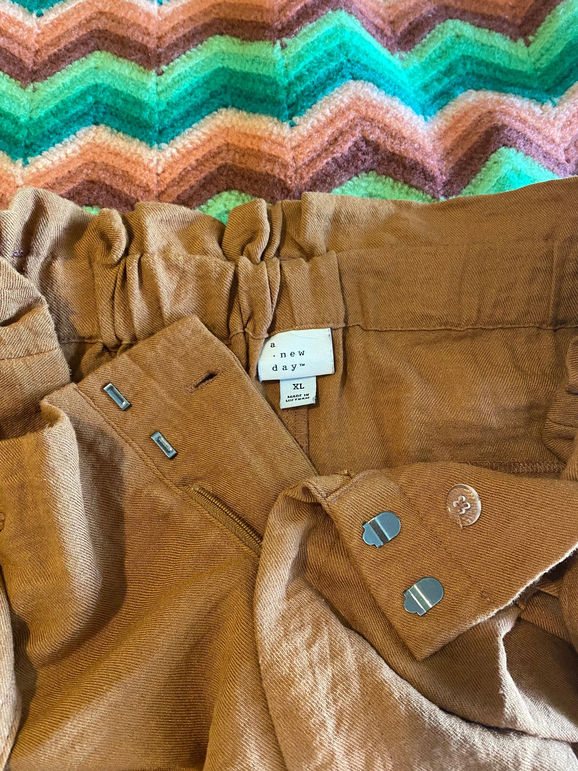 68D07C56-F6F5-453C-942E-73F70DAF2697