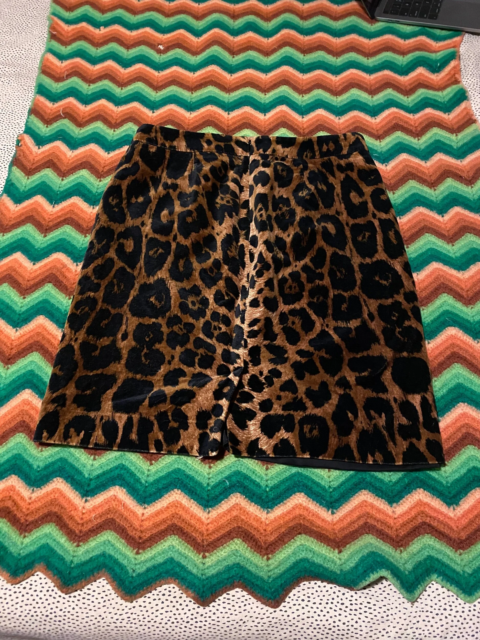 6F3703E6-22B5-4CA3-9AEF-15B8DBB2F55A