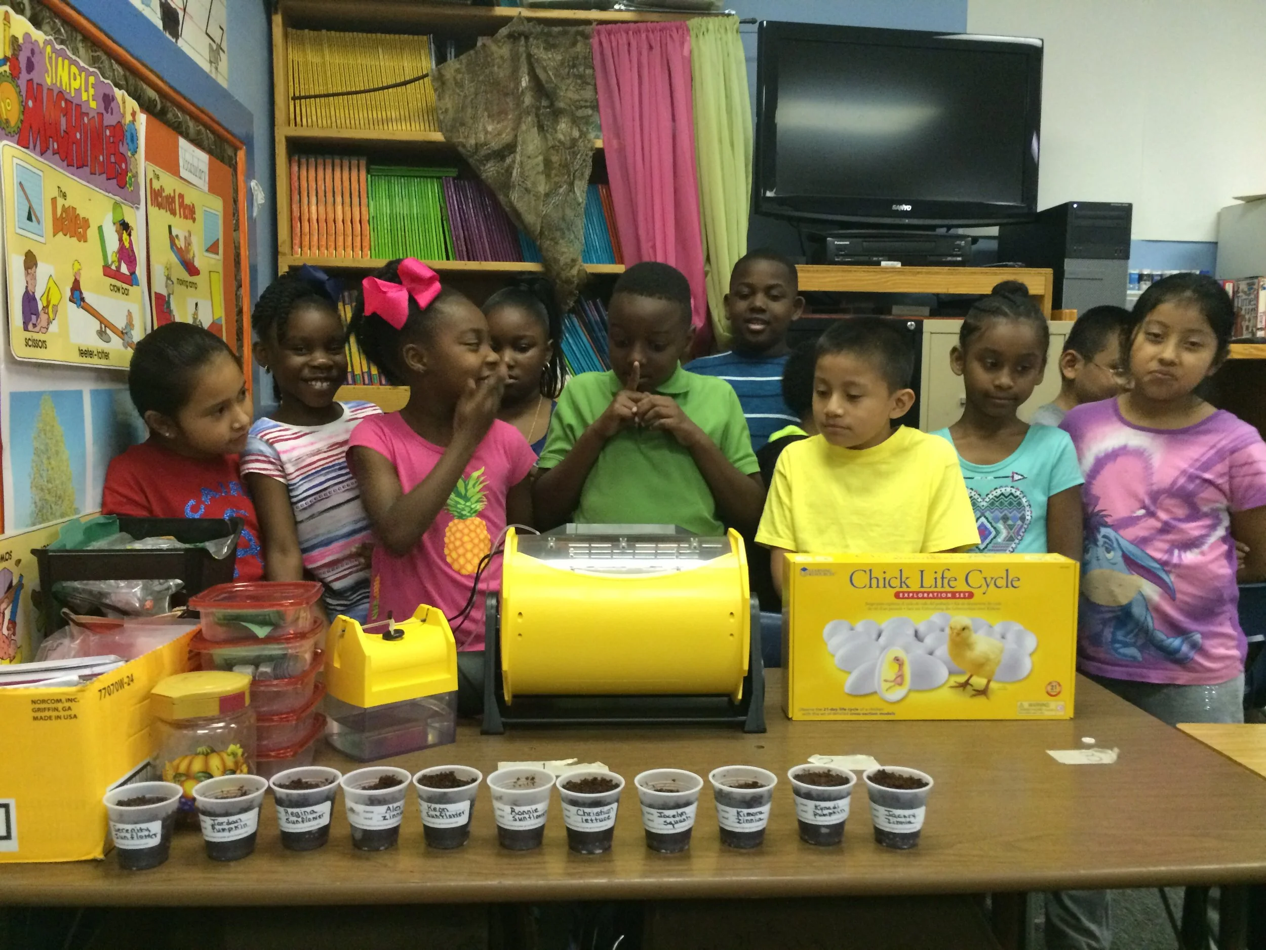 Tammy Nowell’s 2nd grade students from Southside Elementary in Cairo completing their educational project funded by the Flint River Soil and Water Conservation District's annual Agricultural & Environmental Education Grant program. Applications for the 2019-2020 school year are now available online at flintriverswcd.org/education with the deadline of October 25, 2019.