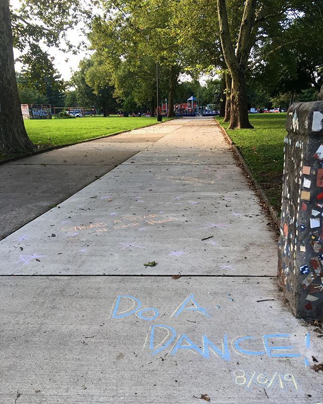 Grab a star in each hand / and a nebula in your teeth / stand at the edge of the sun / and run 🎇🌌 Norris Square Park, Philadelphia 8/6/19 #norrissquarepark #kensingtonphilly #doadance
