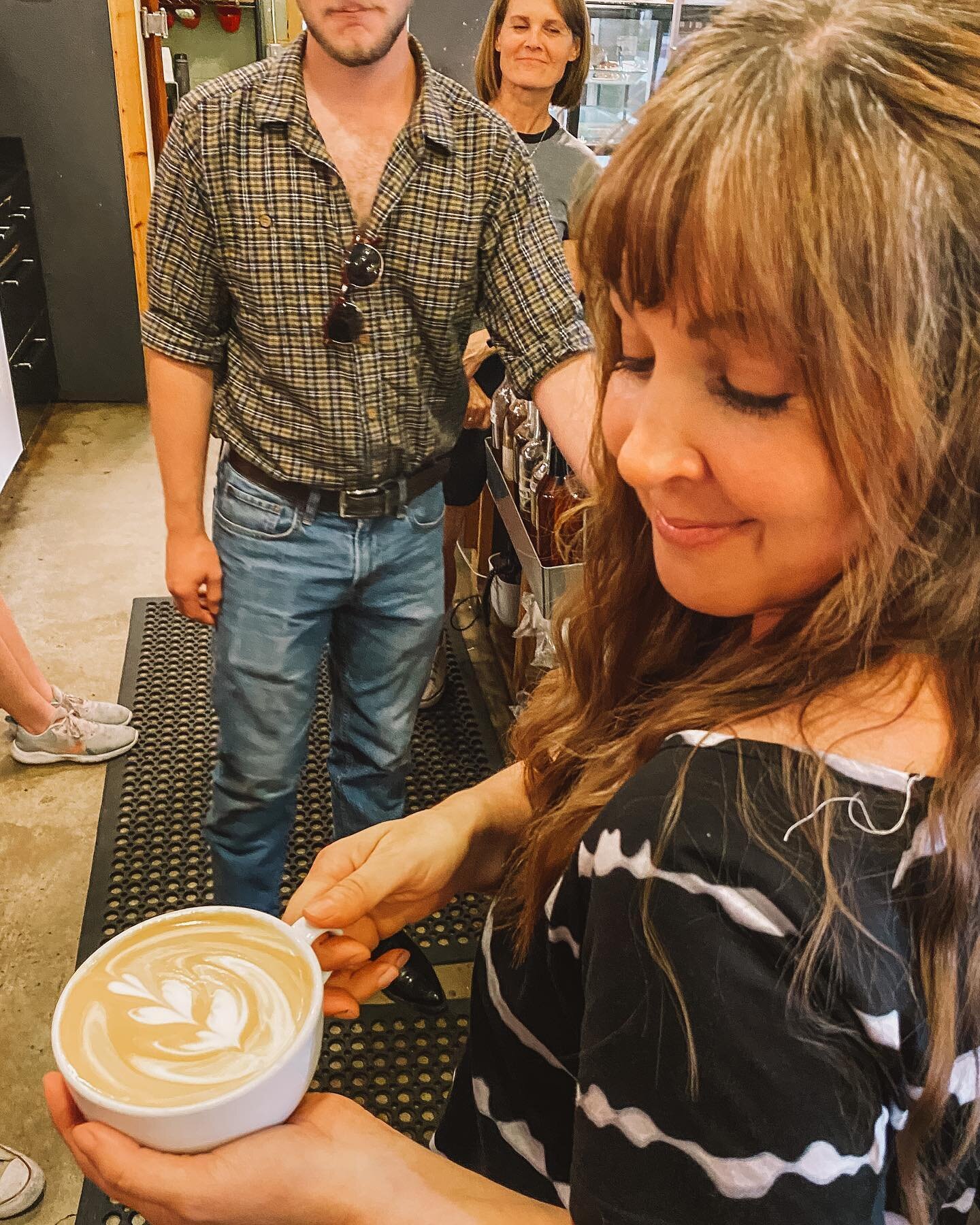 CAPTION THIS! 🤑 Best caption will win a $10 gift card for Mazama Coffee! ☕️❤️

#mazamacoffee #dstx #drippingspringstx #atxcoffee #austintxcoffee #dstxcoffee #do512 #eateraustin #austineater