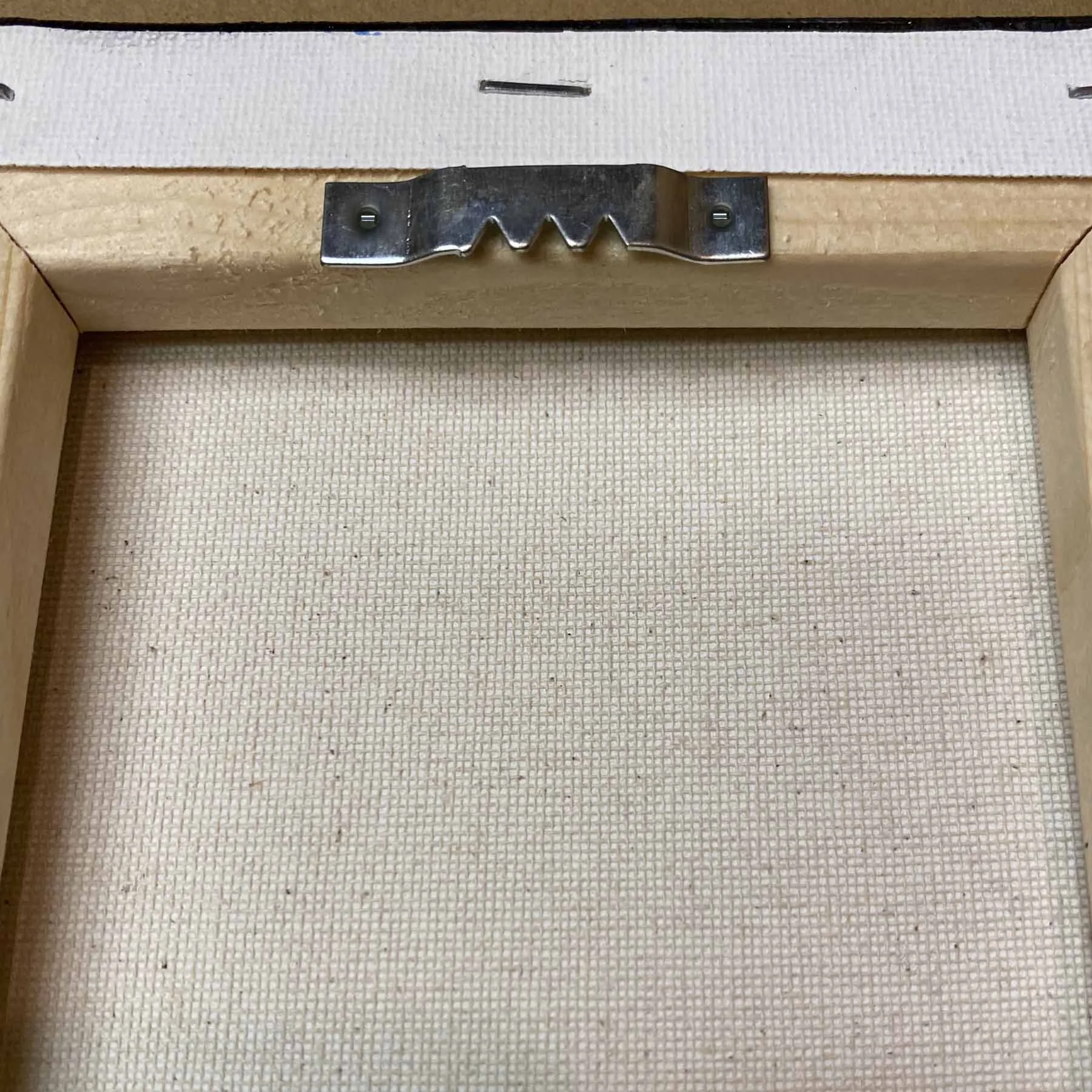 DTisone - Sawtooth hanger.jpg