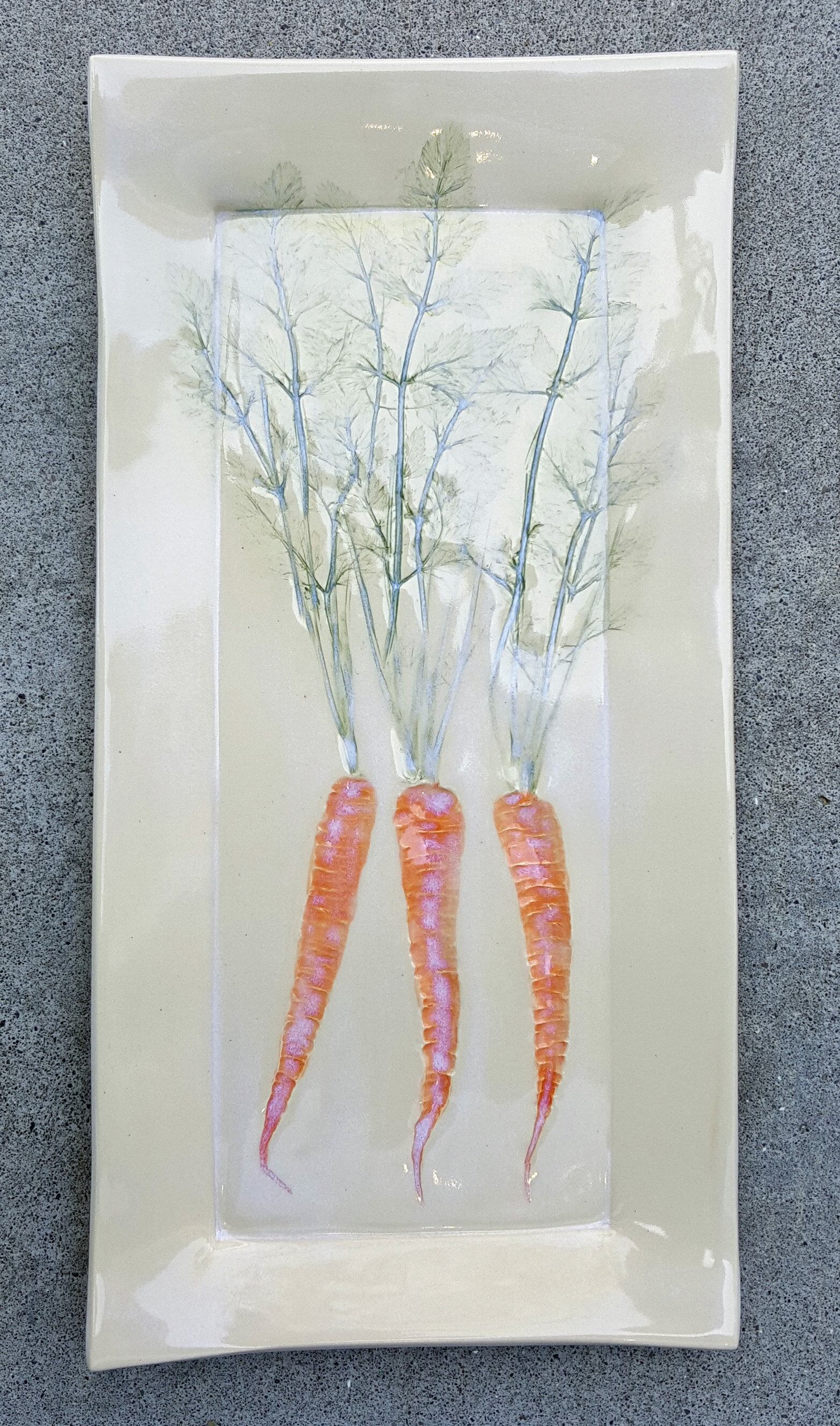 Large Carrot Plate