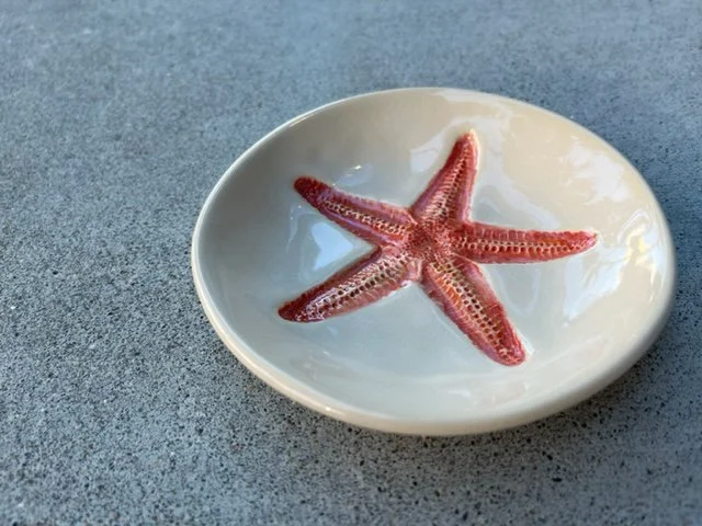 LNewlin-Bowl-red2.jpg
