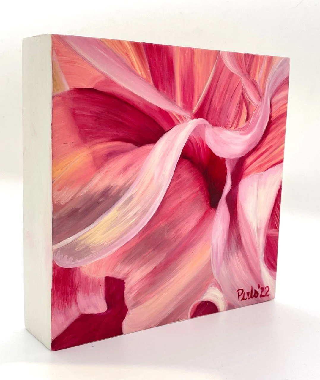 RPerls-Peppermint Dahlia-side.jpg