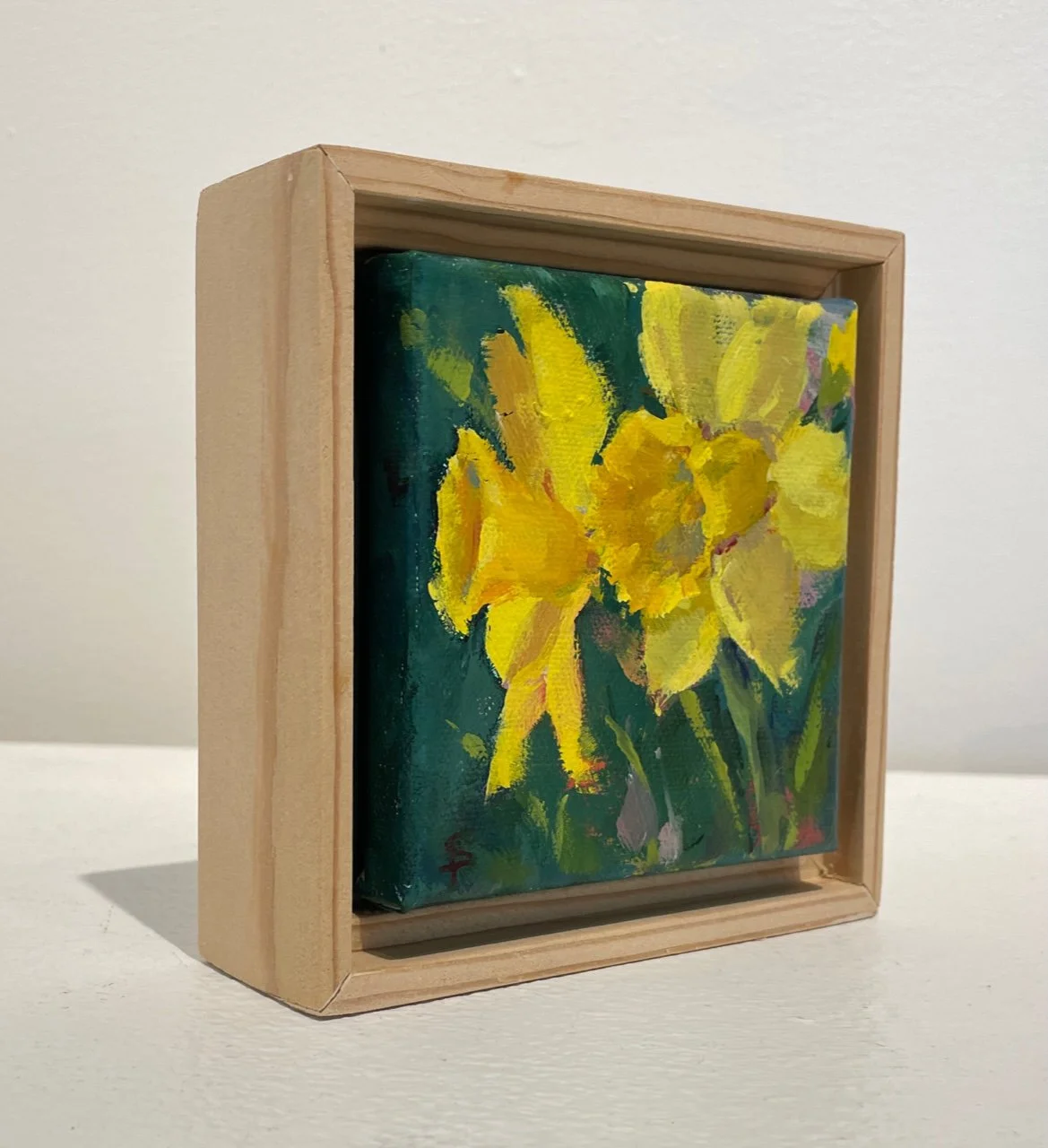 SPrue-Daffy1-side.jpg