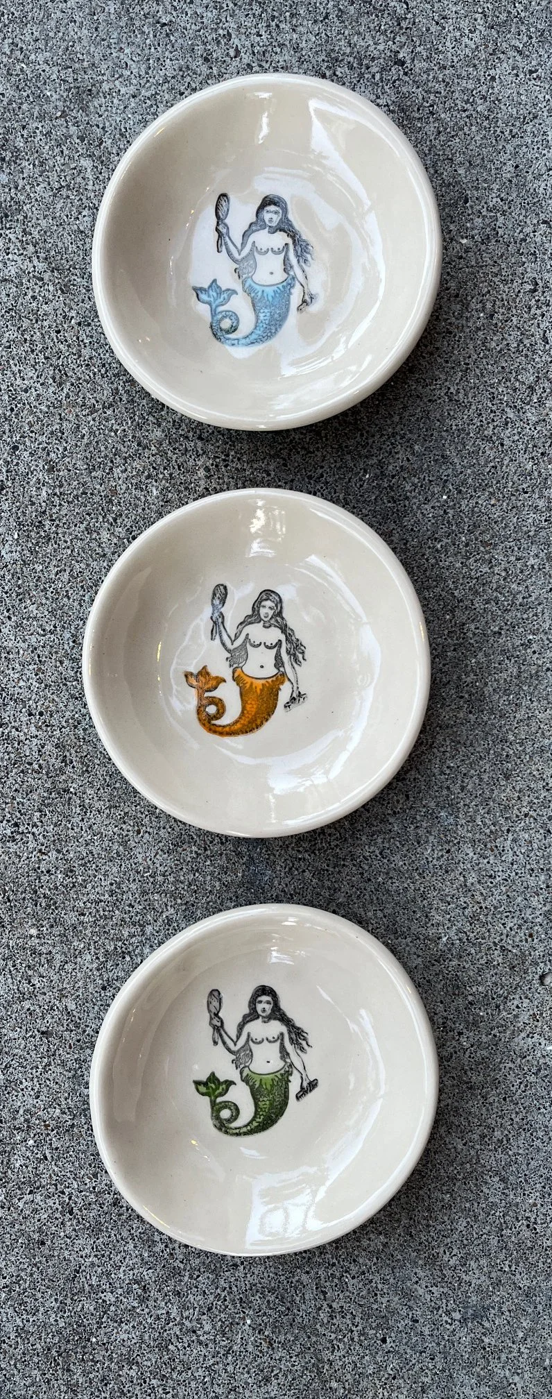 LNewlin-3bowls.jpg