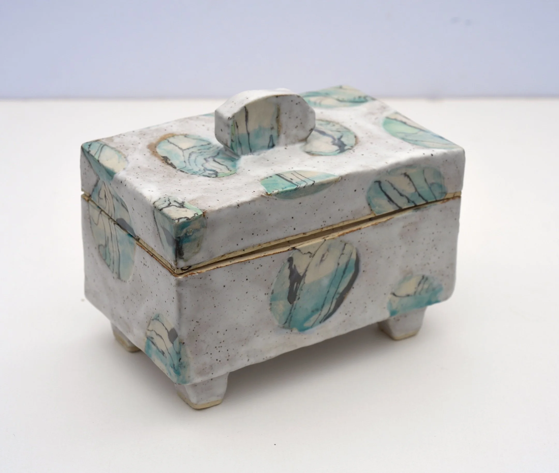 Beach Box - Rectangle by Kanna Aoki