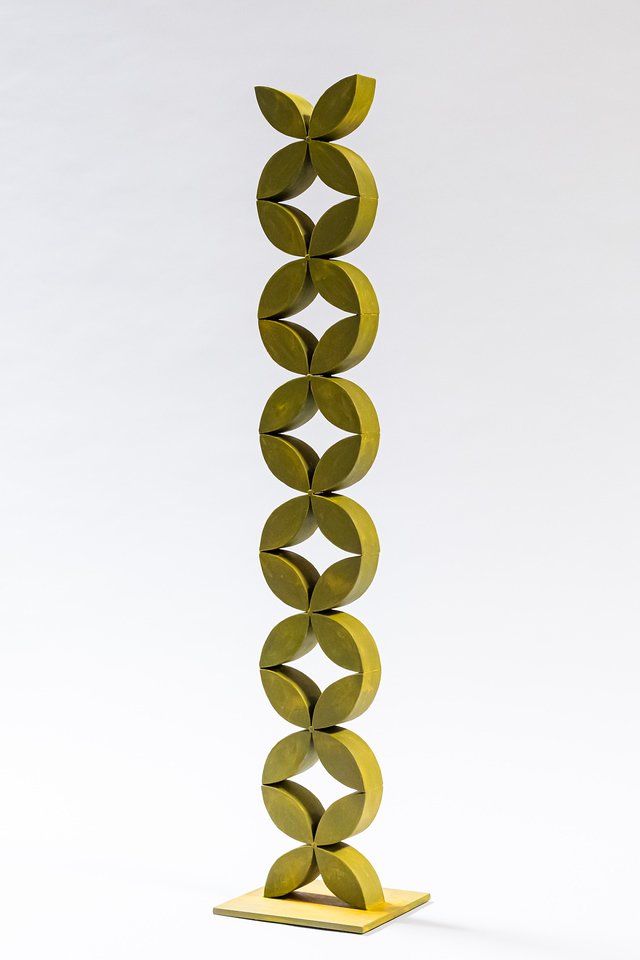 Green Circles by Sebastian Roldan