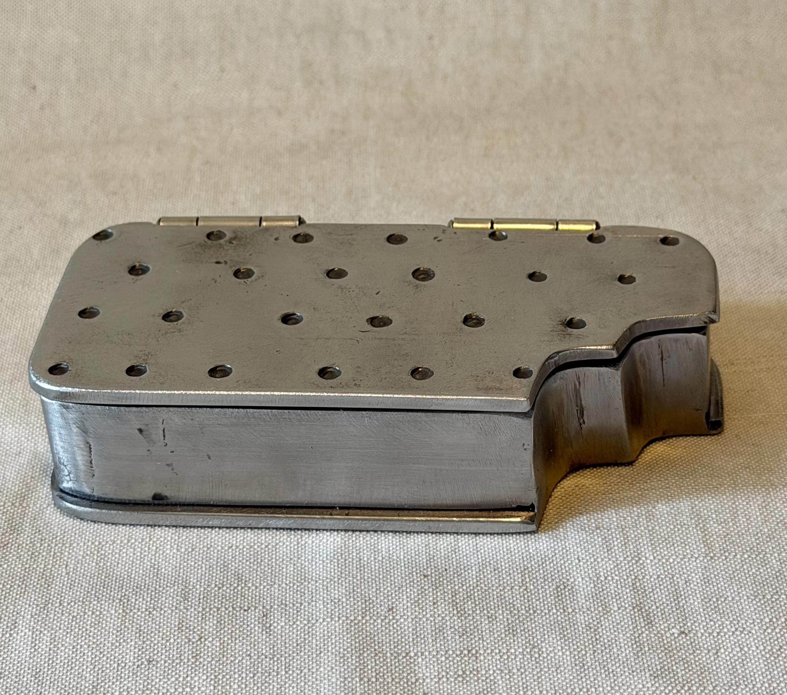 Ice Cream Sandwich by Sebastian Roldan