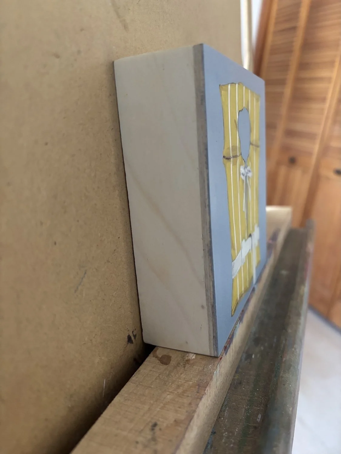 KBontz_YellowStripes_SideView.jpeg
