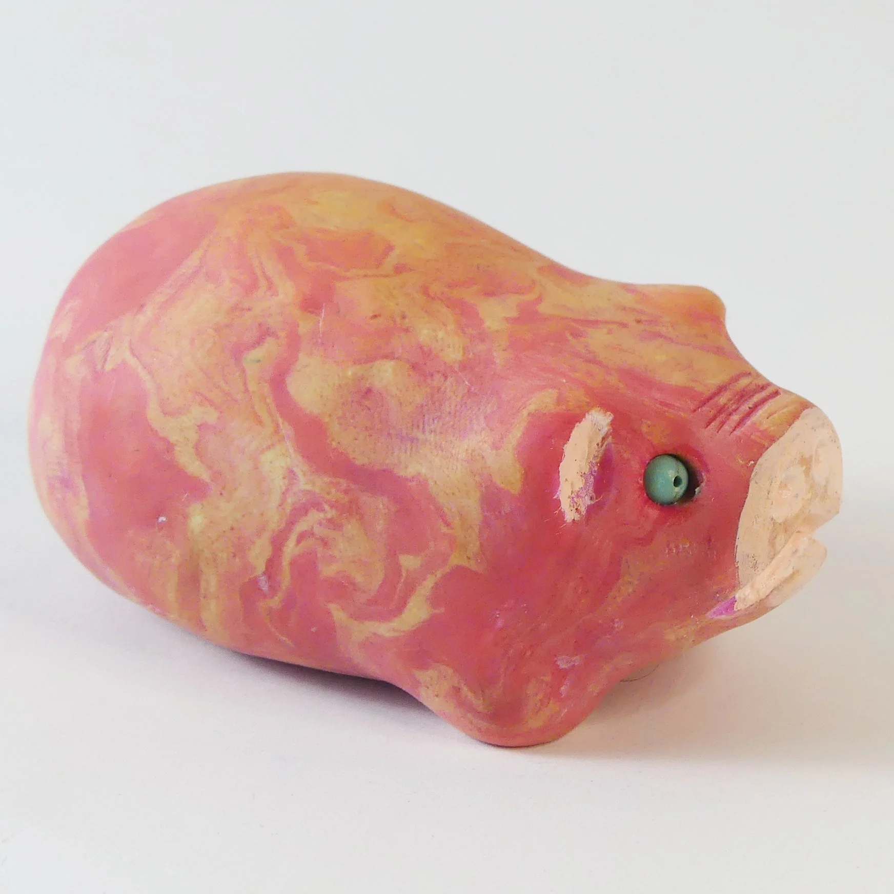 MariNaomi-piggy-tea-pet-marinaomi1.jpg