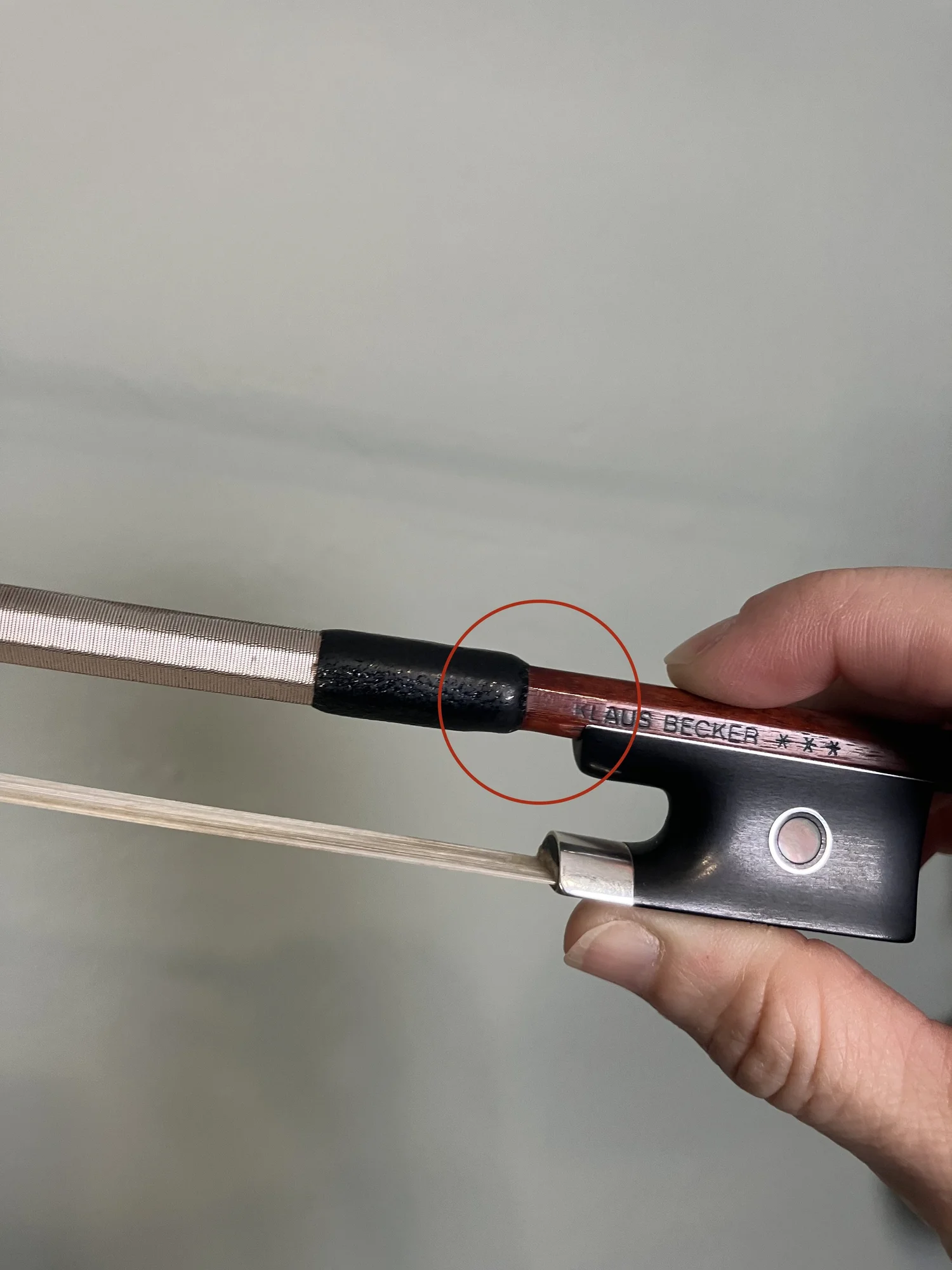 How Tight Do You Tighten A Violin Bow?: The Ultimate Guide to ...