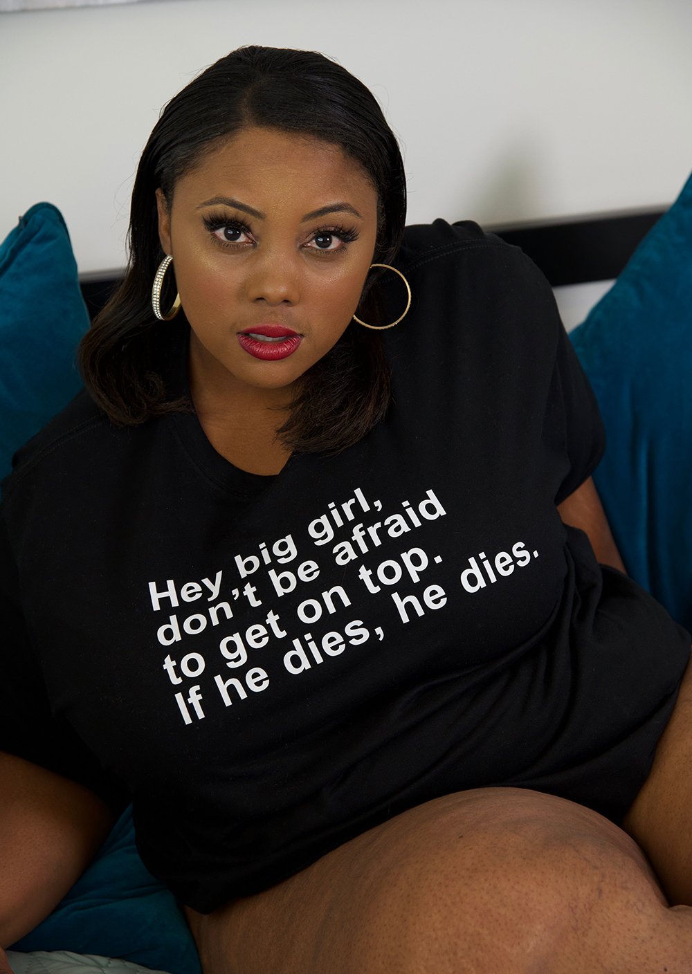 heybiggirltshirt-1.jpg