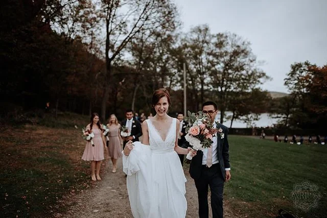 #realschonebride Kacie and her husband Josh
Kacie thank you so much for choosing Schone Bride, you look like a dream in your @truvellebridal gown