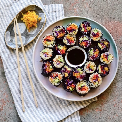 Rainbow sushi rolls with brown rice
