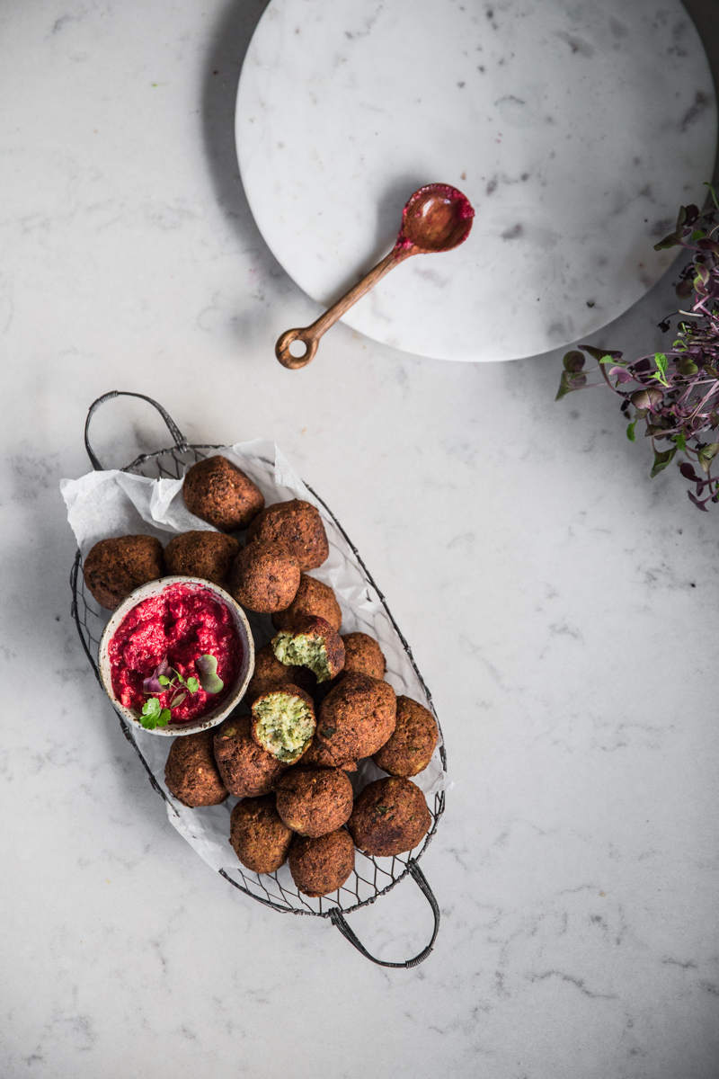Spicy Cauliflower Falafel with Beetroot dipping sauce