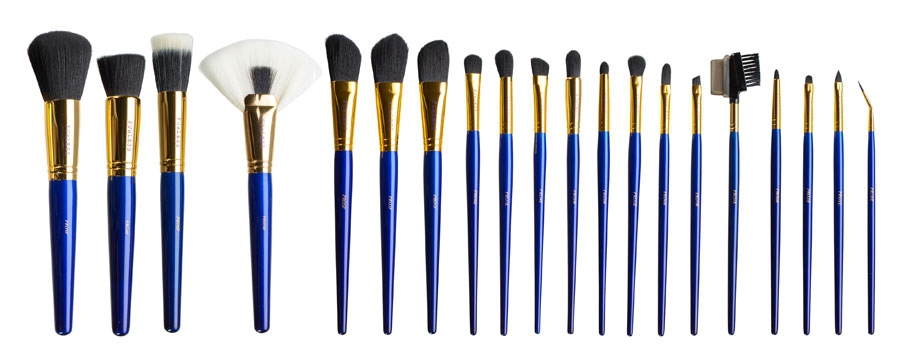 must_have_pro_makeup_brushes__11482.1439545112.1280.1280.jpg