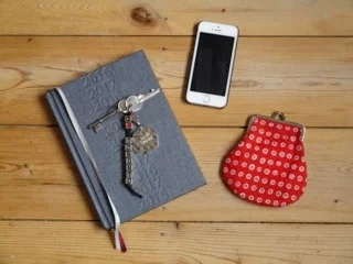 what-to-keep-in-your-bag-for-minimum-waste.jpg