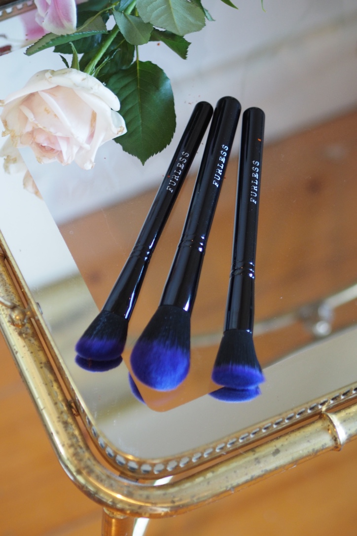 Furless Cosmetics Vegan Eyeshadow - Furless Makeup Brushes Furless Cosmetics Vegan Eyeshadow - Furless Makeup Brushes