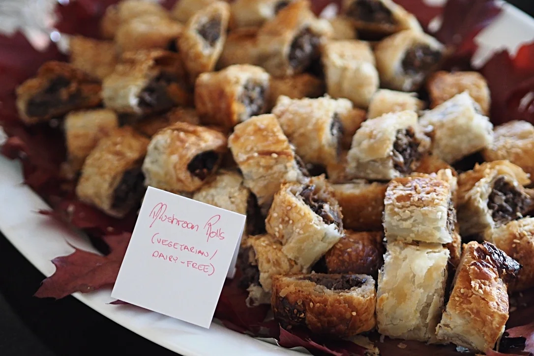 mushroom-sausage-rolls-puff-pastry-vegan-recipe-1.jpg