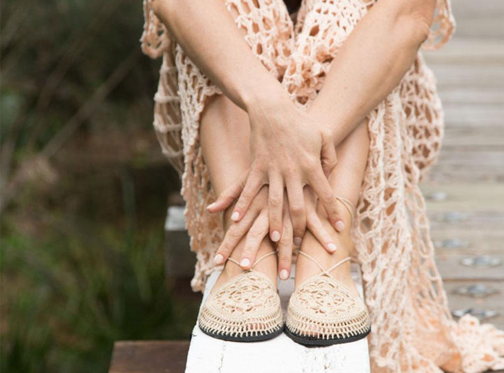 Crochet Lace Shoes :: Lacey and Lovely 