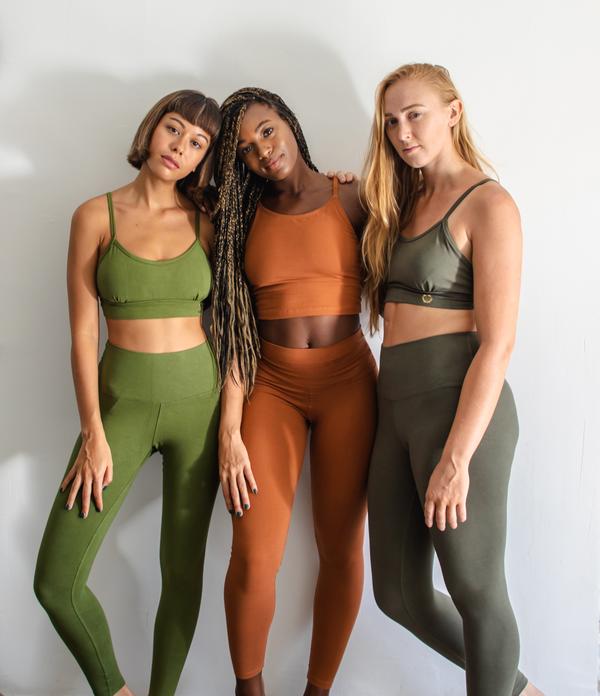 5 Organic Cotton Yoga and Activewear Brands For a Sustainable