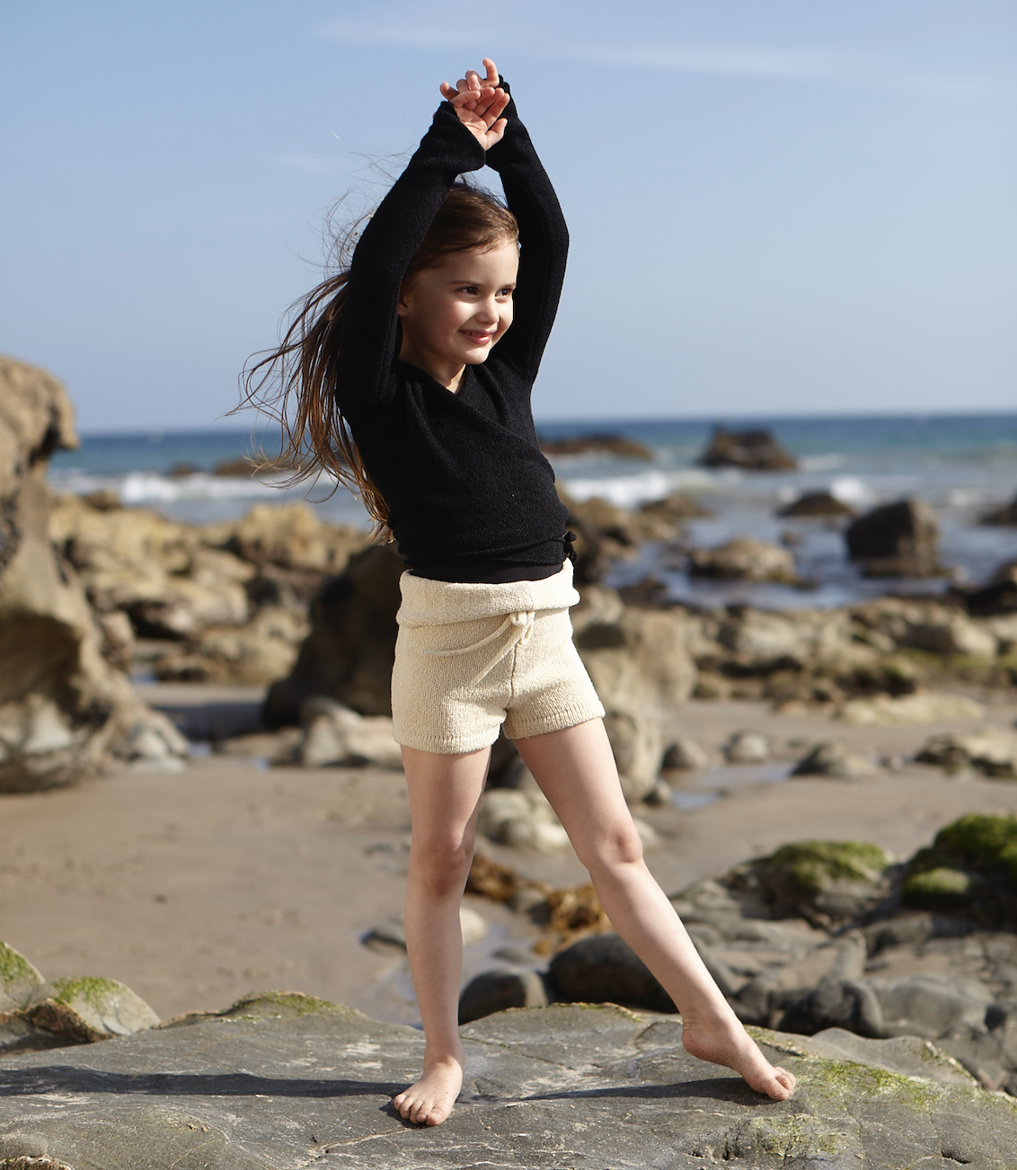 VIKI Knit Warm-Up Short Jr.