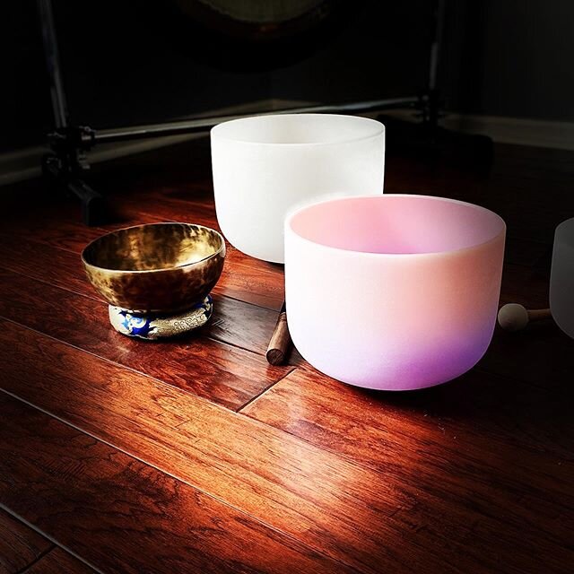 #calm ~Peaceful Vibes~ Find some calm in your day #singingbowls #meditation #breathe