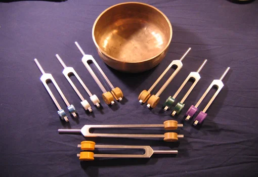 acutonics1.jpg