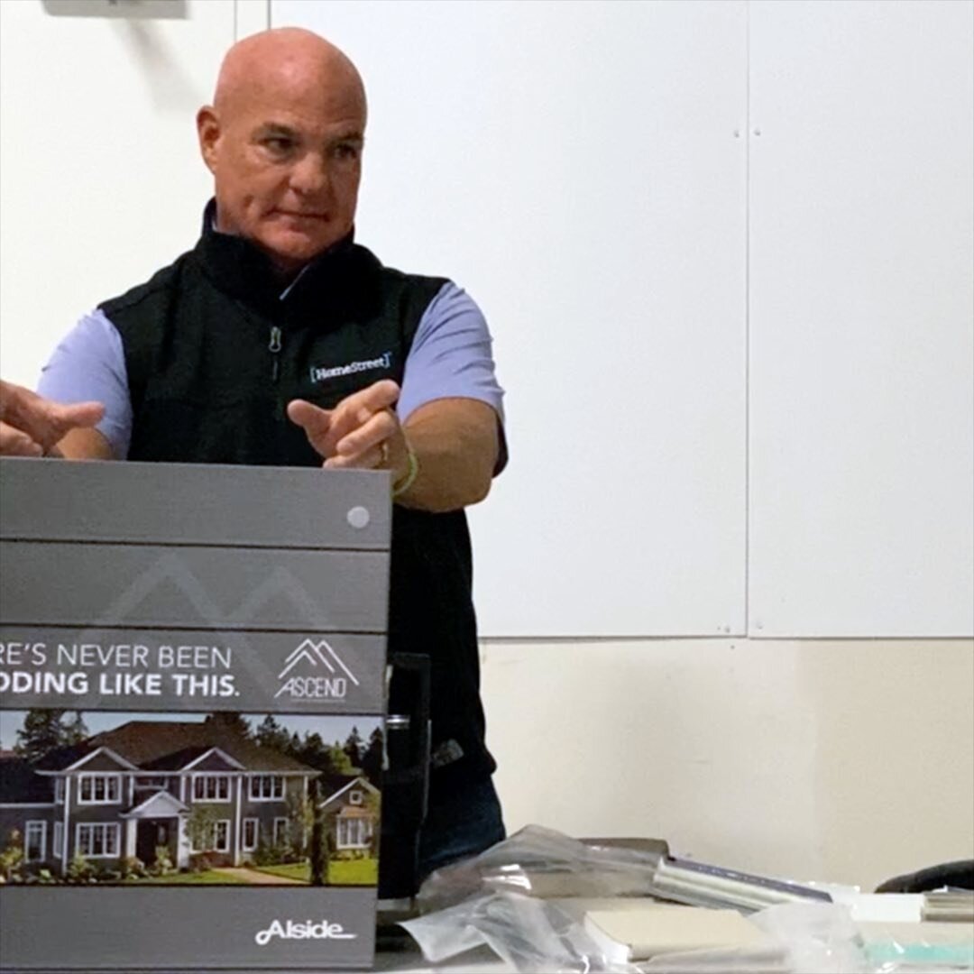 Had a great morning with our @alside_buildingproducts rep. Getting a refresher on siding and Windows, and got up close and personal with the all new Ascend Composite Cladding.
.
.
.
#alside #alsidesiding #ascend #ascendsiding #ascendcladding #composi