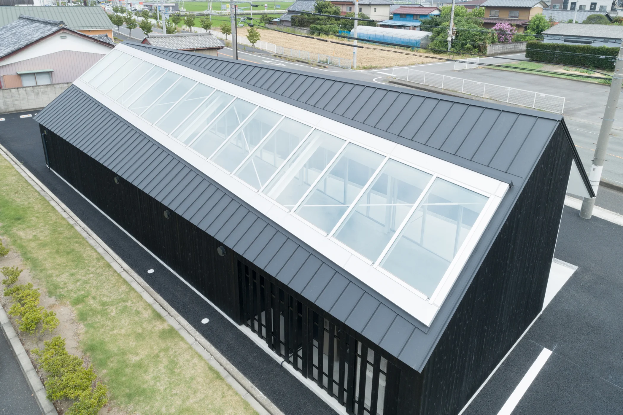 LOCATION : Maebashi STATUS : completed June 2018 TEAM : Fumiko Takahama, Kenji Takahama, Yuichi Sakamoto, Ayako Fukuda, Izumi Kozasa, Takahito Ohno, Takuya Sasakawa STRUCTURE : Yasutaka Konishi