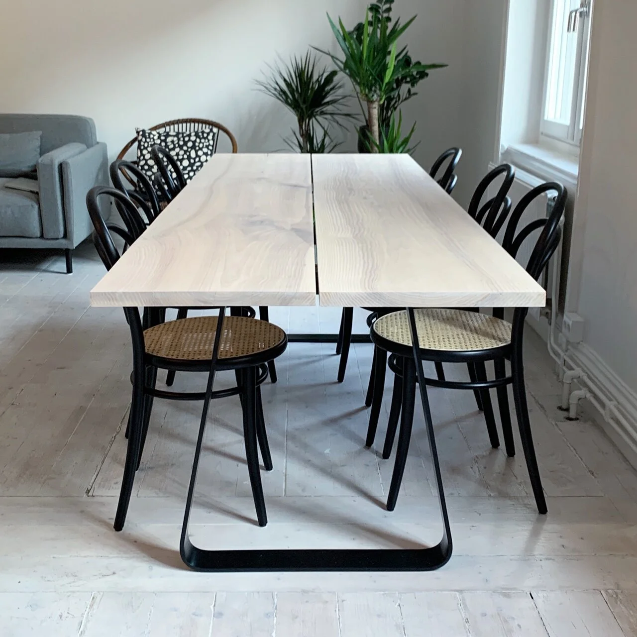 Matbord i trä - Bäckavägen - Vikens Hantverkeri