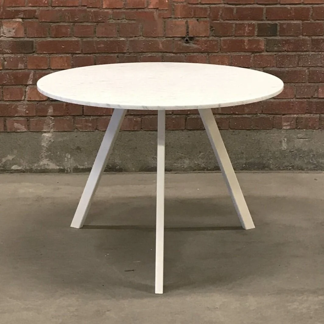 Steljevägen Runt Matbord