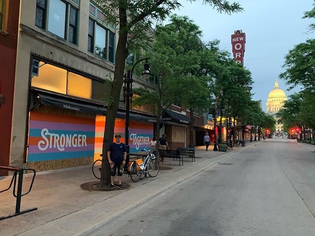 Wanted to share this photo with the capital in lit up in the background. Thanks again to @littleluxuriesmadison and @anthology230 for having us paint your storefronts. 📸 @eguenthner