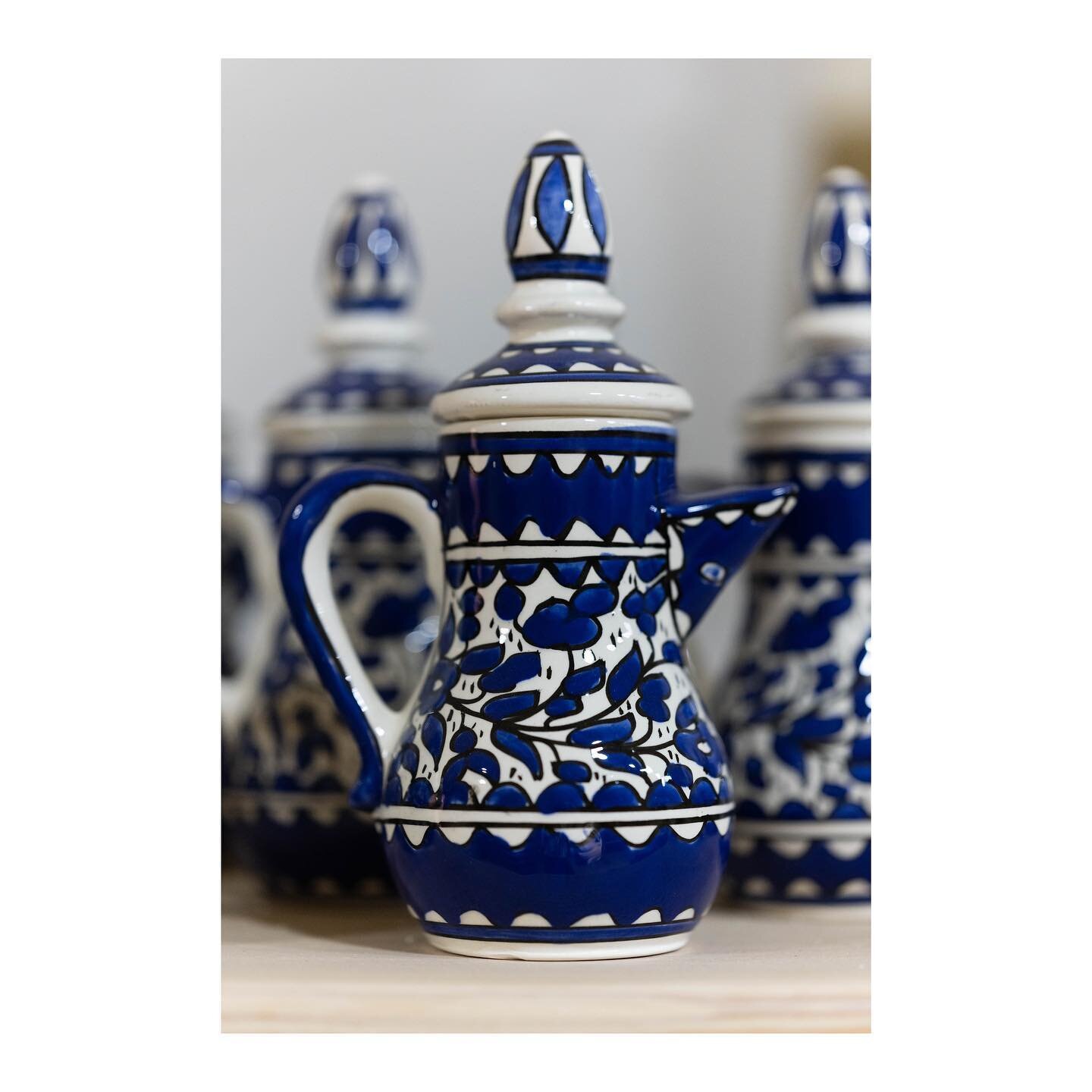 A closer look at these beautiful blue and white ceramics from Hebron, Palestine. Available for export via @craft_village2017