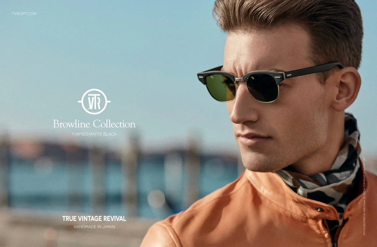 TVR eyeglass