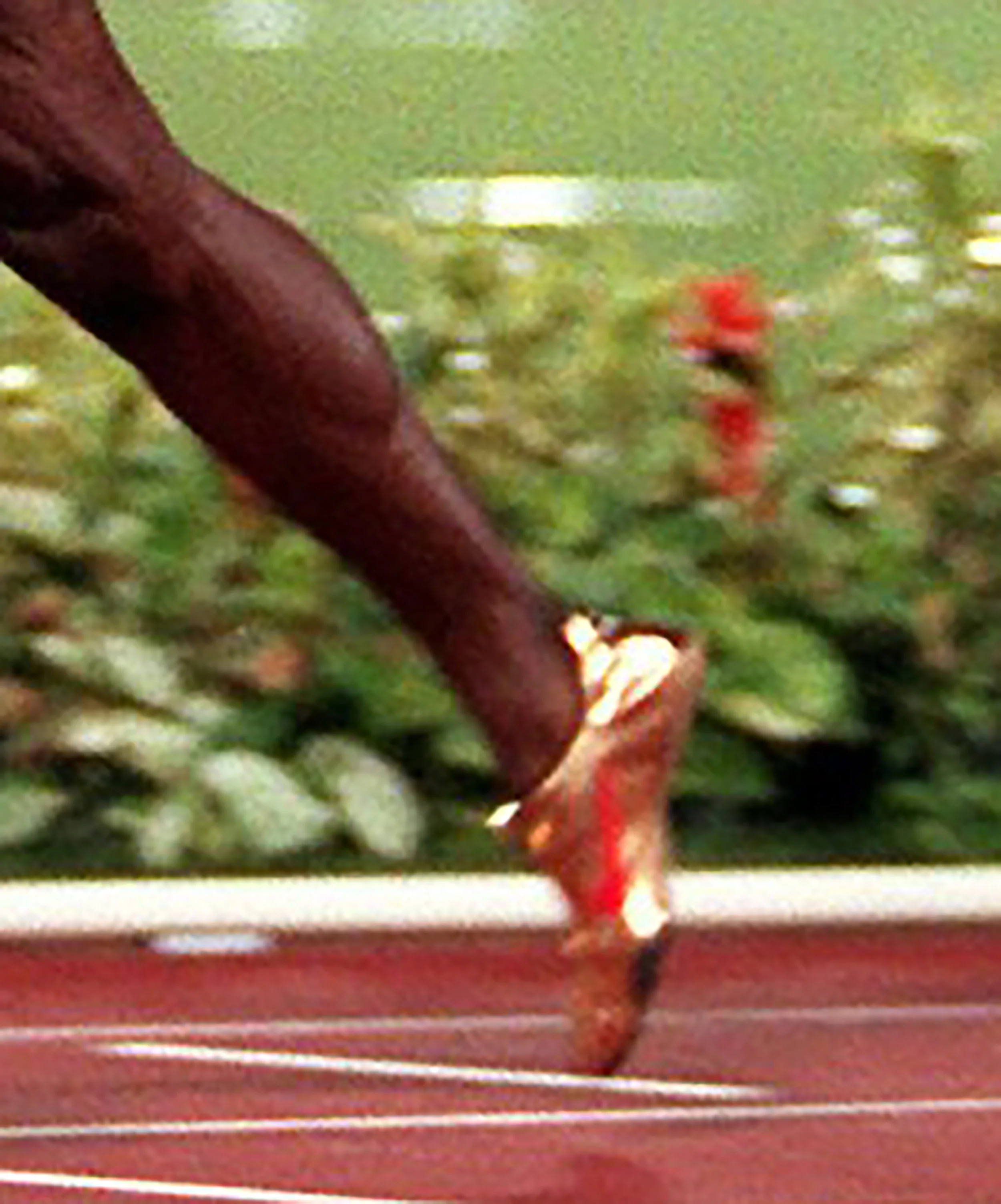 Michael-Johnson-Running.jpg