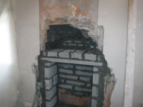 Lintel set in place