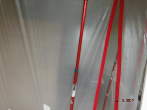 Internal dust management room with extraction dust system.