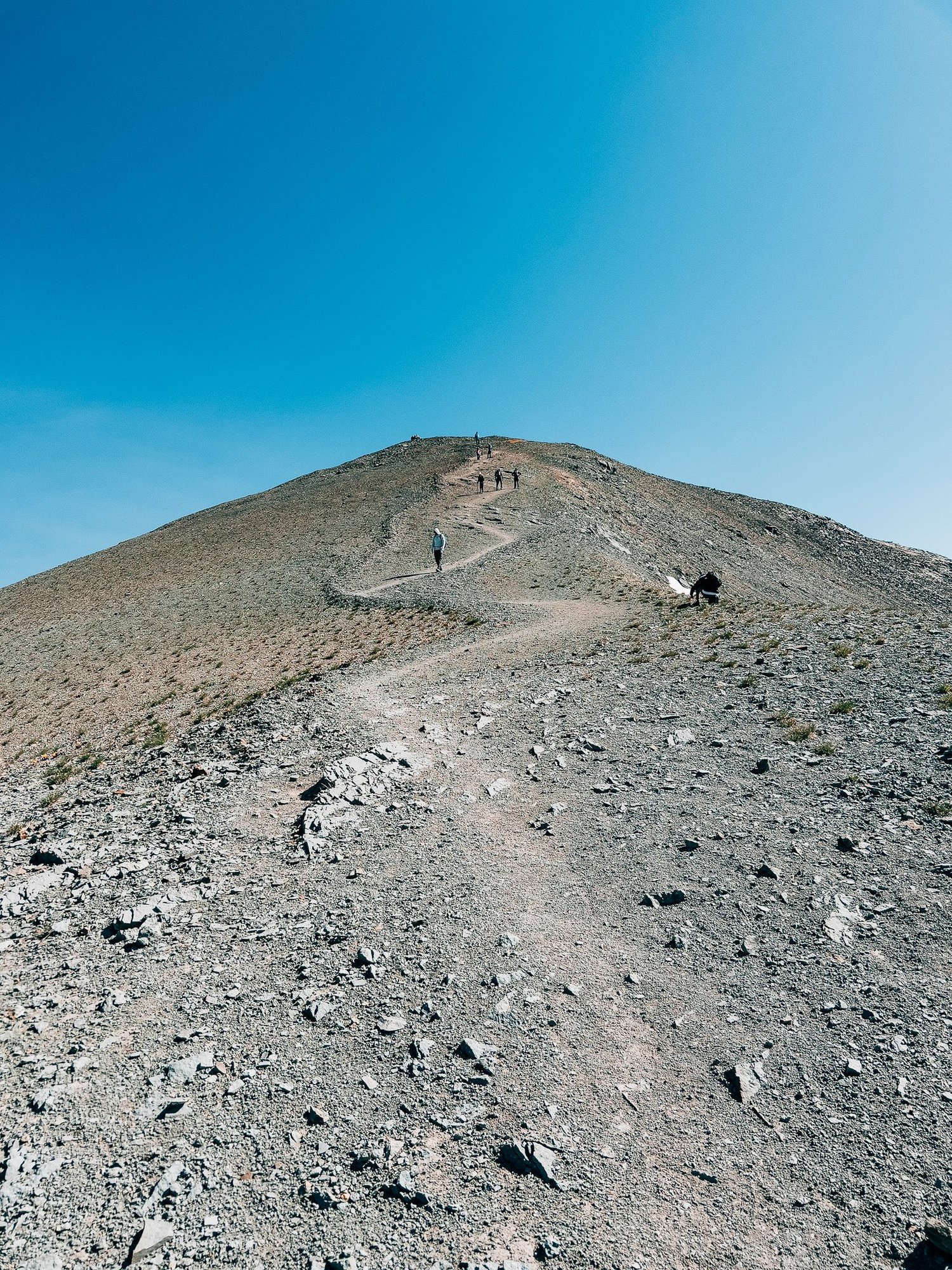 The rocky gray boulder field at Grizzly Gulch Saddle