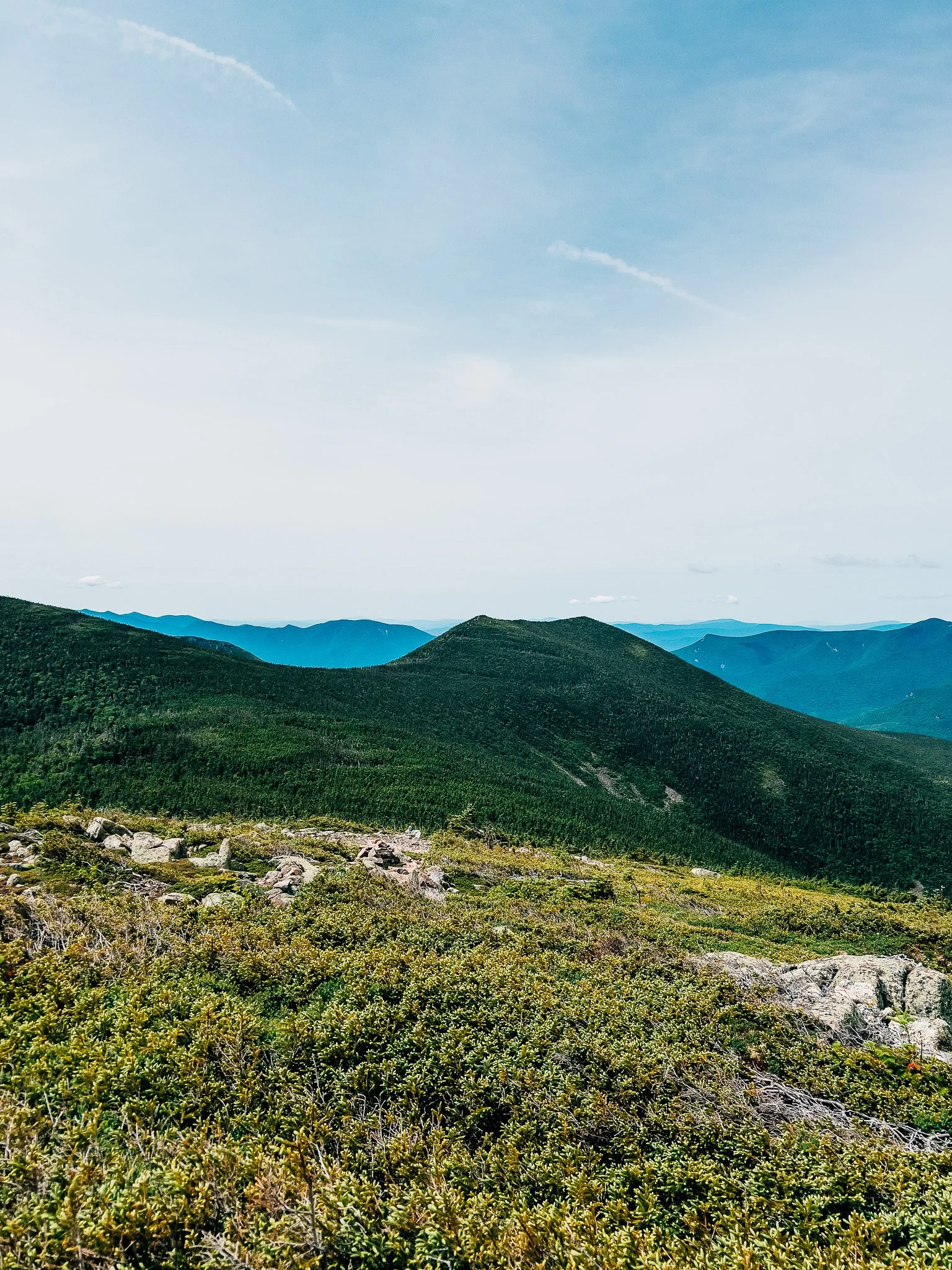 Hazy blue ridgeline panorama of the Pemigewasset Wilderness