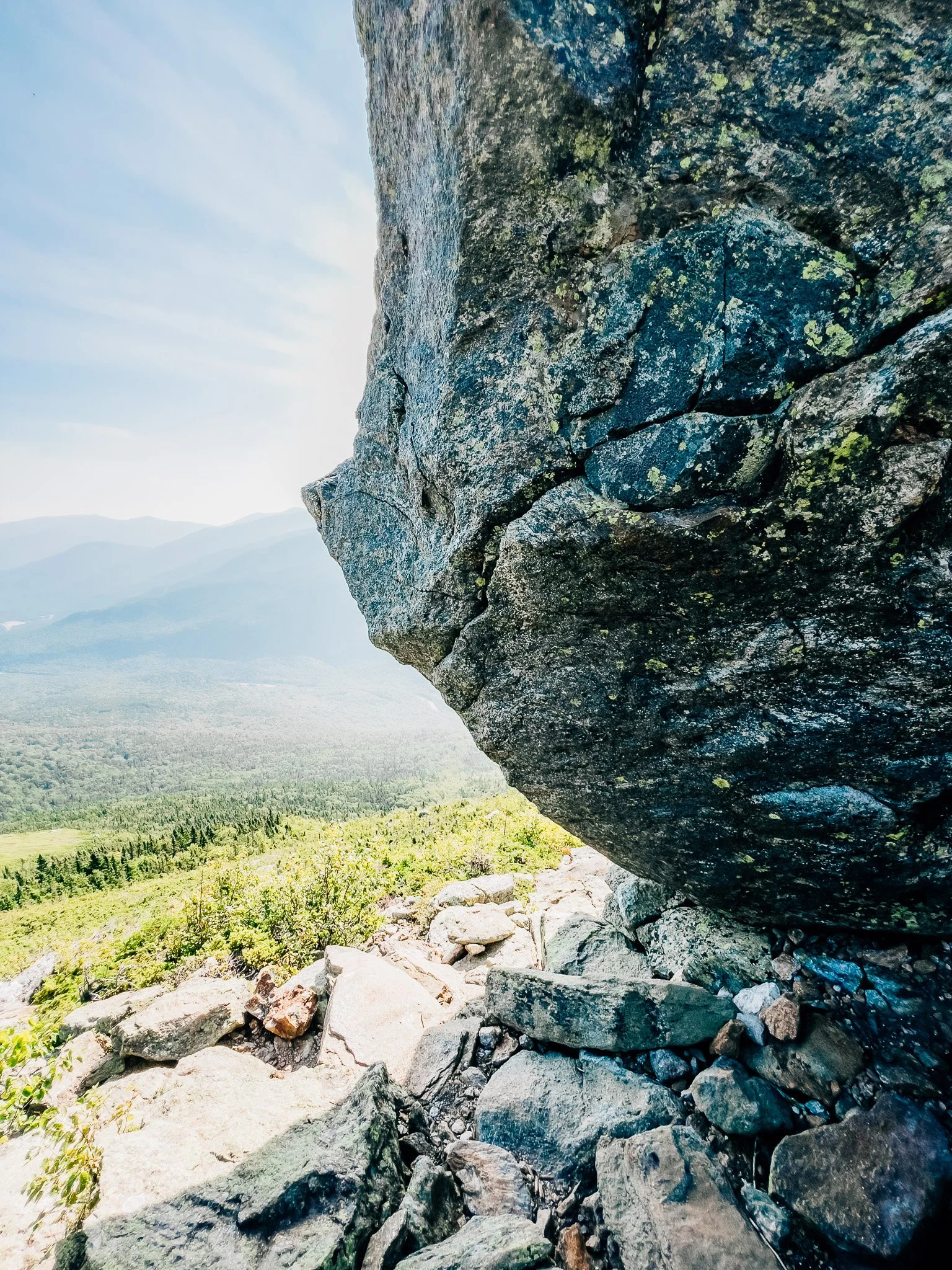 Glen Boulder balanced on the ridge