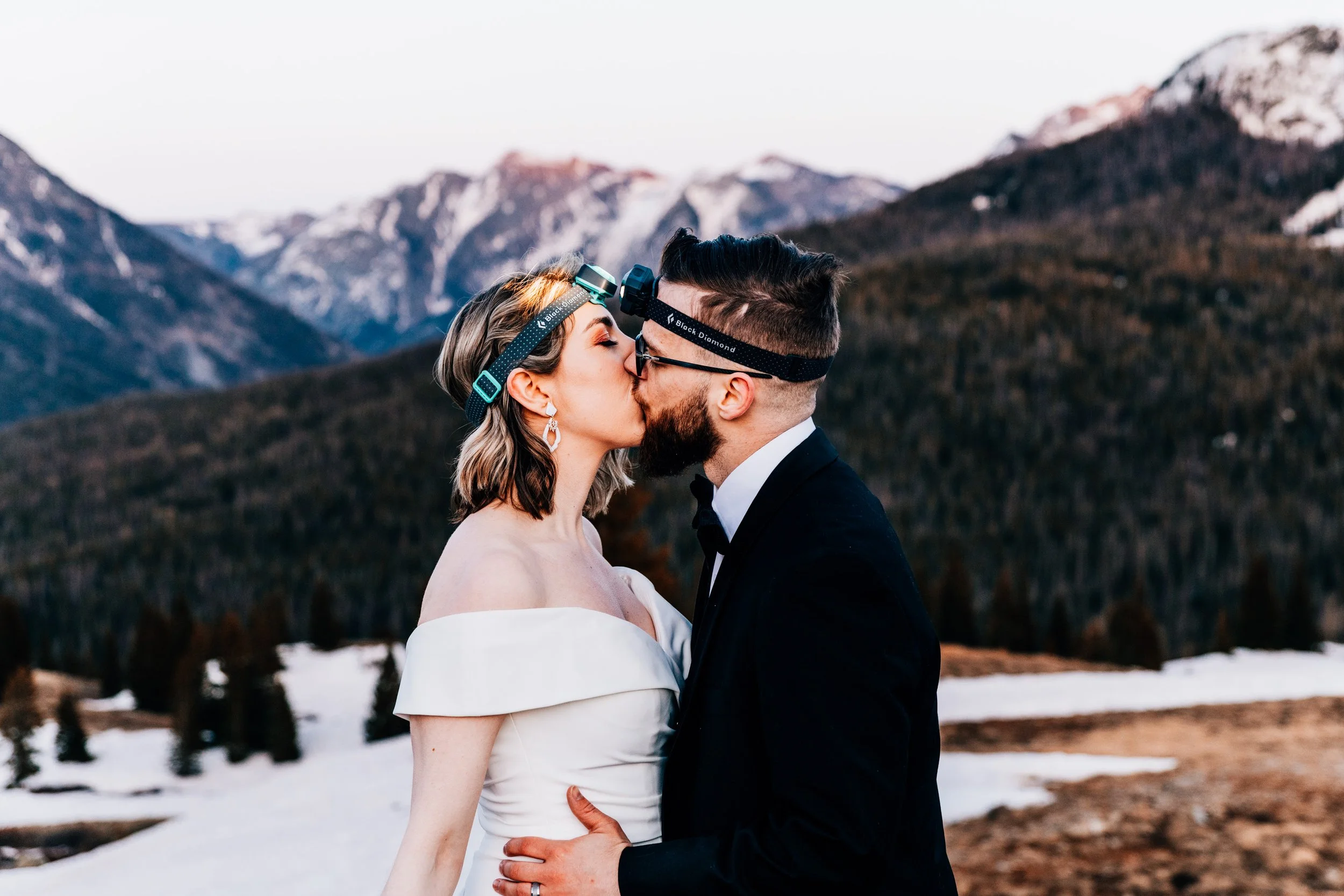 Colorado Twilight Hiking Elopement in the San Juans